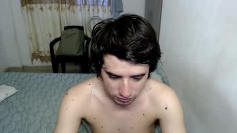 Snapshot of myke_xxx chatting on 11.03.25 mike online show from 11.03.25