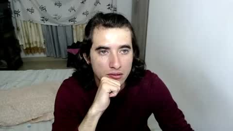 Snapshot of myke_xxx chatting on 07.12.26 mike online show from 07.12.26