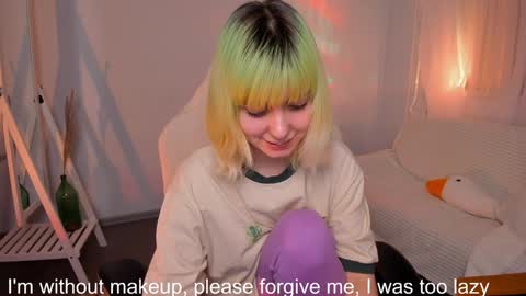 Snapshot of mylaweb chatting on 12.05.24 MylaFlores online show from 12.05.24