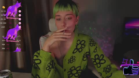 Snapshot of mylaweb chatting on 01.20.25 MylaFlores online show from 01.20.25