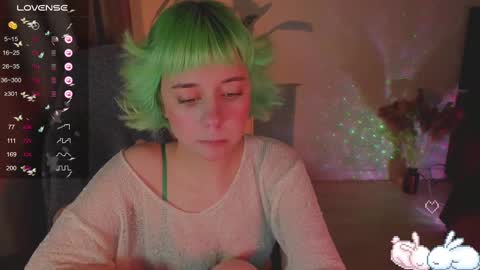 Snapshot of mylaweb chatting on 02.27.25 MylaFlores online show from 02.27.25