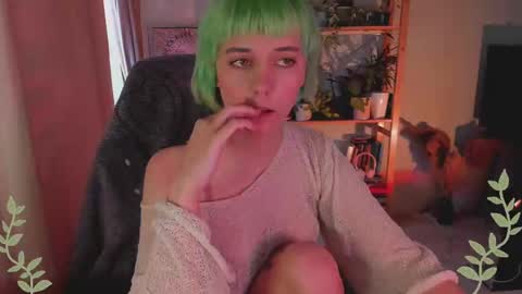 Snapshot of mylaweb chatting on 03.03.25 MylaFlores online show from 03.03.25