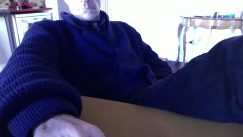 Snapshot of mynakedbeach chatting on 01.18.25 Bi sexy guy lovense hush is on private is open or password show tip if you like. online show from 01.18.25