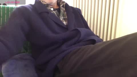 Snapshot of mynakedbeach chatting on 02.28.25 Bi sexy guy lovense hush is on private is open or password show tip if you like. online show from 02.28.25