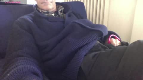 Snapshot of mynakedbeach chatting on 03.02.25 Bi sexy guy lovense hush is on private is open or password show tip if you like. online show from 03.02.25