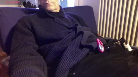 Snapshot of mynakedbeach chatting on 02.04.26 Bi sexy guy lovense hush is on private is open or password show tip if you like. online show from 02.04.26