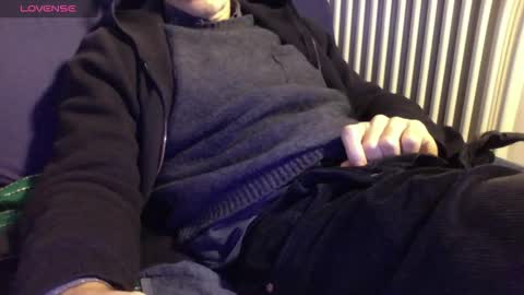 Snapshot of mynakedbeach chatting on 02.12.26 Bi sexy guy lovense hush is on private is open or password show tip if you like. online show from 02.12.26