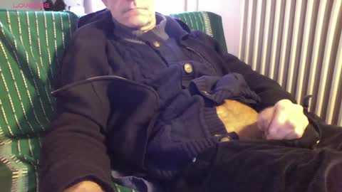 Bi sexy guy lovense hush is on private is open or password show tip if you like. online show from 03.23.26