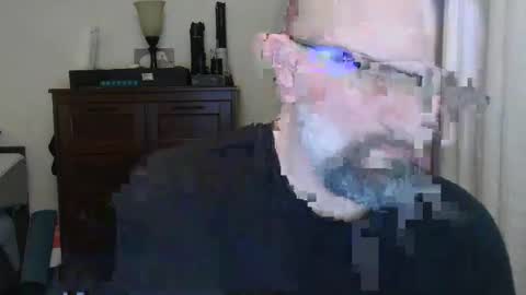 Just hanging out - No pressure online show from 05.12.26
