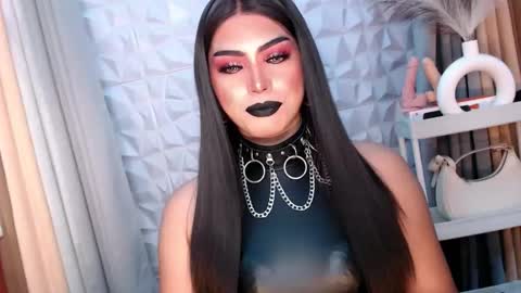 Snapshot of mysterious_diva chatting on 10.12.25 SUPPORT GODDESS TRISHA AND DONT FORGET TO FOLLOW ME online show from 10.12.25