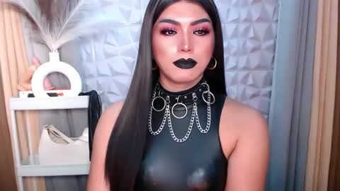 Snapshot of mysterious_diva chatting on 10.14.25 SUPPORT GODDESS TRISHA AND DONT FORGET TO FOLLOW ME online show from 10.14.25