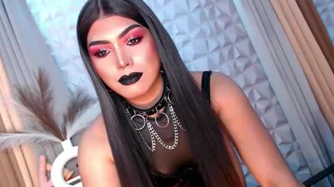 Snapshot of mysterious_diva chatting on 10.22.25 SUPPORT GODDESS TRISHA AND DONT FORGET TO FOLLOW ME online show from 10.22.25