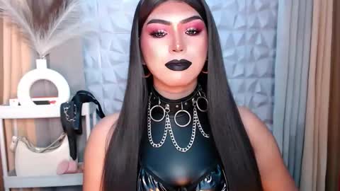 Snapshot of mysterious_diva chatting on 10.25.25 SUPPORT GODDESS TRISHA AND DONT FORGET TO FOLLOW ME online show from 10.25.25