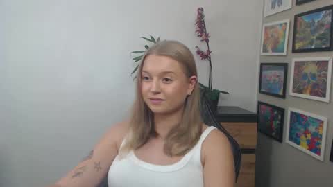 Erica online show from 09.11.25