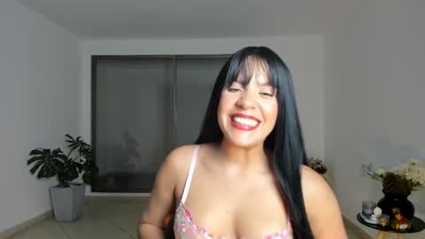 Snapshot of mysteyes chatting on 02.28.25 Elena online show from 02.28.25