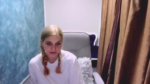 Snapshot of mysticaluna06 chatting on 07.14.26 mysticaluna06 online show from 07.14.26