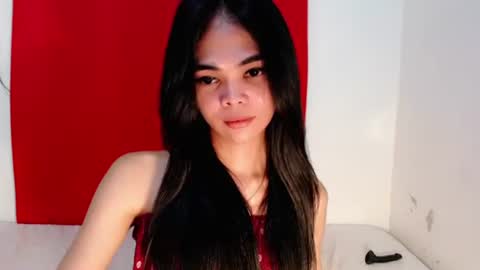 Krestine online show from 10.21.25