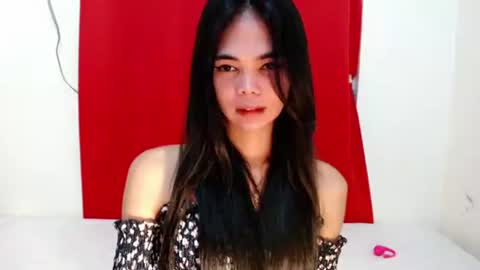 Krestine online show from 10.28.25