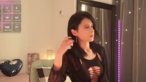 Snapshot of mysticxkitty chatting on 11.08.25 Kamile Get to know me better Subscribe to my OnlyFans Mysticxkitty online show from 11.08.25