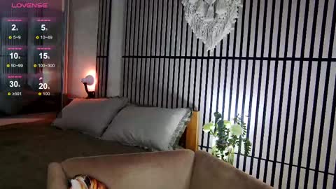Angeline online show from 05.16.26