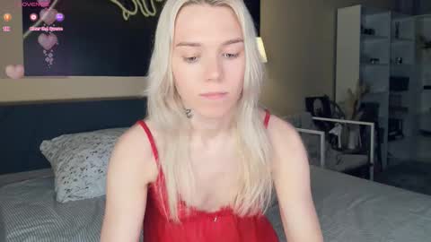 Olivia or just olive online show from 12.14.25