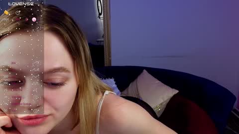 Eva  online show from 01.25.25