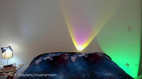 n1rvanamoon online show from 10.12.25