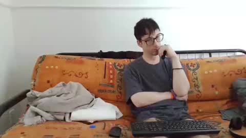 a Ordinary Boy online show from 02.20.26