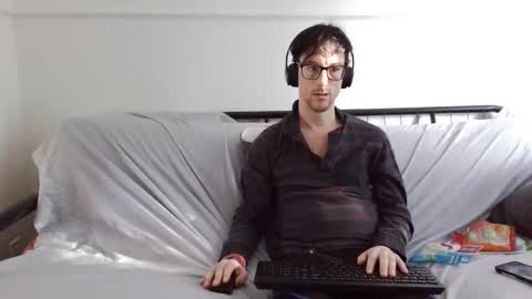 a Ordinary Boy online show from 02.24.26