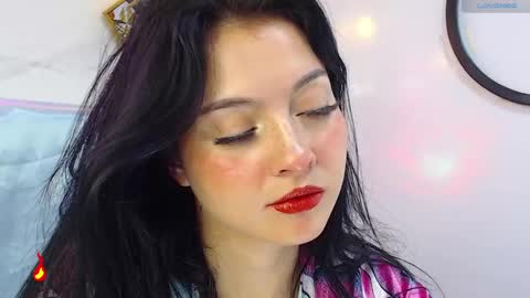 Snapshot of naamah_b chatting on 02.06.25 naamah_b online show from 02.06.25