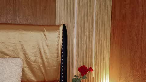 naamah_b online show from 07.22.26