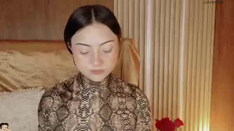 naamah_b online show from 07.25.26