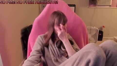 Snapshot of nacmar chatting on 02.14.25 Natalie Marlo online show from 02.14.25