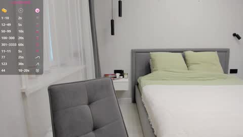 Snapshot of nadyayax chatting on 09.26.25 Nadya online show from 09.26.25