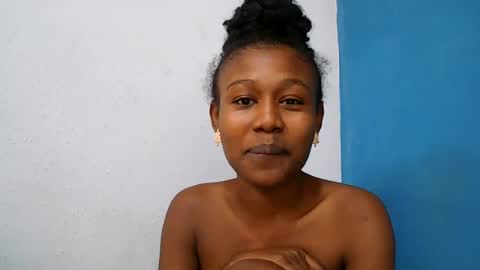 nah296652 online show from 07.12.26