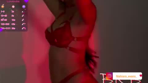 NAHIARA EVANS online show from 02.25.26