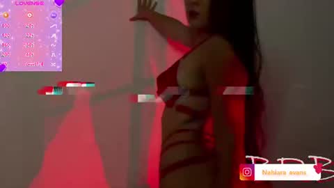 NAHIARA EVANS online show from 06.08.26
