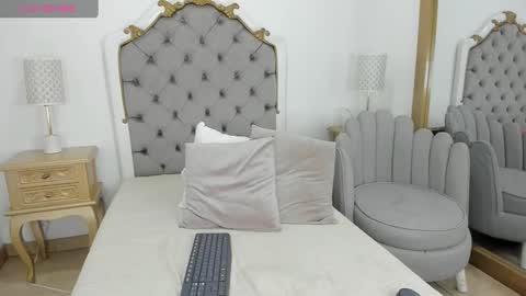 Nahiara online show from 12.04.24