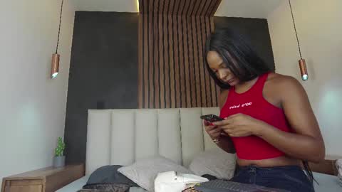  VICTORIA  online show from 03.02.25