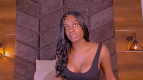  VICTORIA  online show from 11.06.25