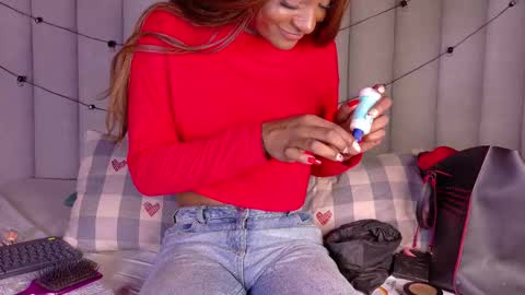  VICTORIA  online show from 02.19.26