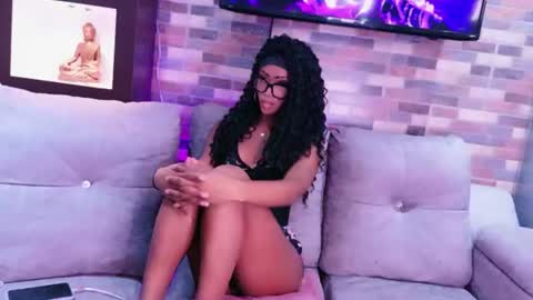 nahomy_james25 online show from 07.24.26