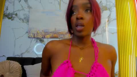 Snapshot of nahomy_smith11_aws chatting on 11.26.25 Nahomy online show from 11.26.25