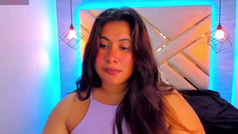    online show from 02.01.25