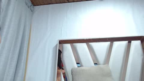 Naia x online show from 02.27.25