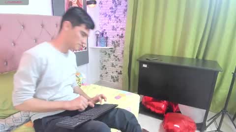 naifummi online show from 02.21.25