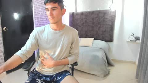 naifummi online show from 03.10.25