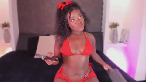 naina deivis33 online show from 06.24.26