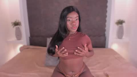 naina deivis33 online show from 07.07.26