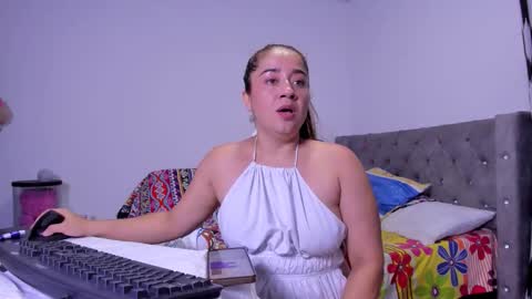 Natalia Flores online show from 02.03.26